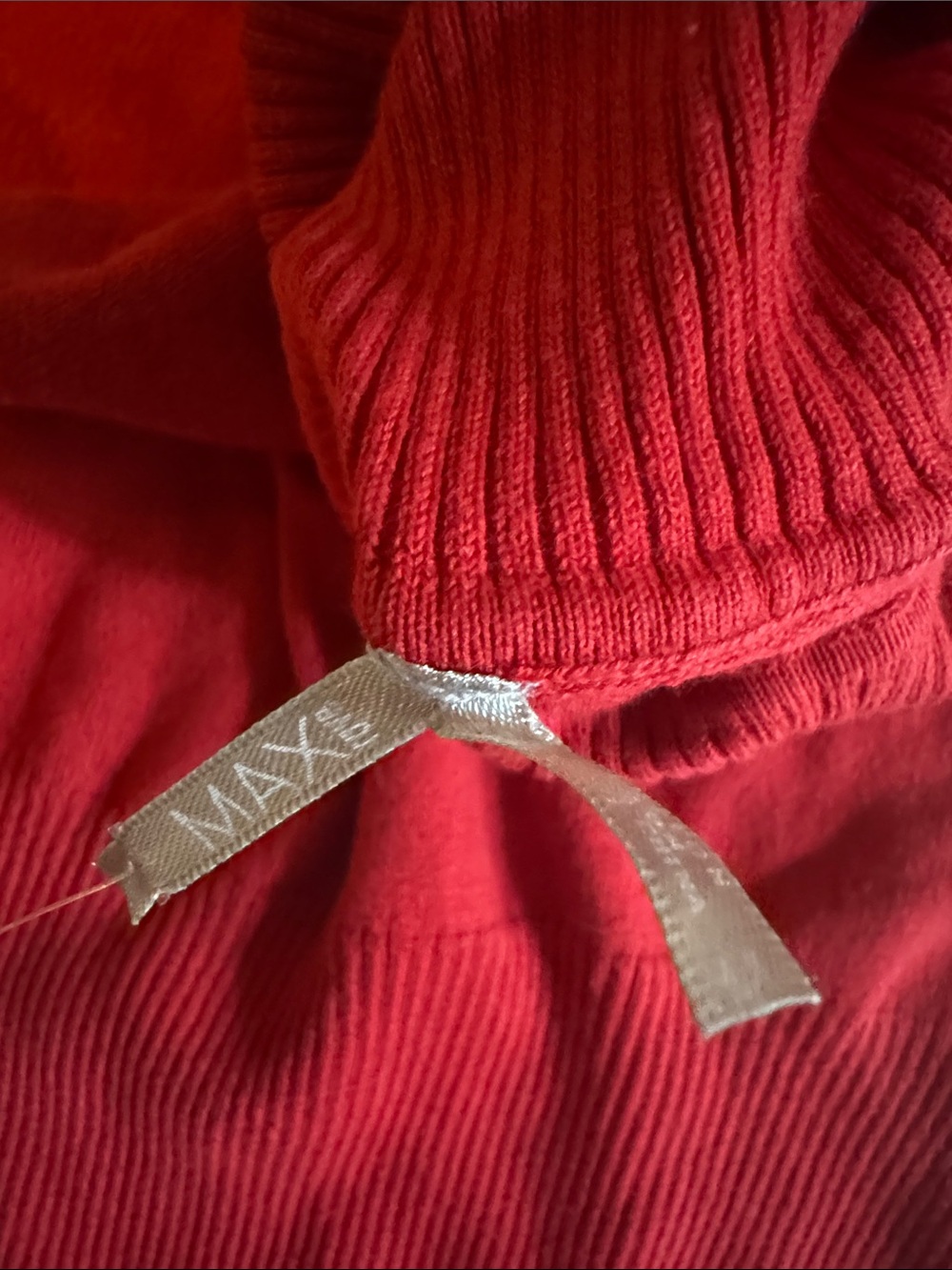 Max Rave Red Ribbed Turtleneck Sweater - Picture 2 of 5